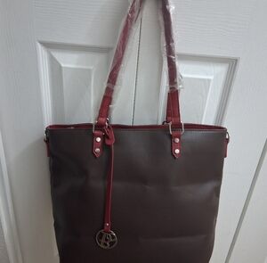 NEW Bolzano Lauretta Tote/Crossbody Bag    Size 13"×11"×5"